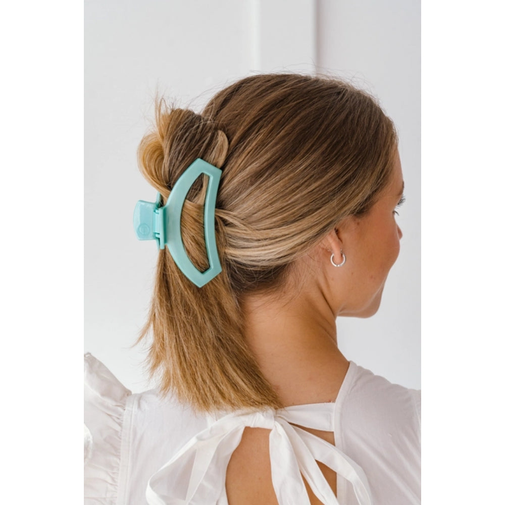 TELETIES Medium Open Hair Clip in Totally Turquoise Shade - Ideal for Springtime Styling