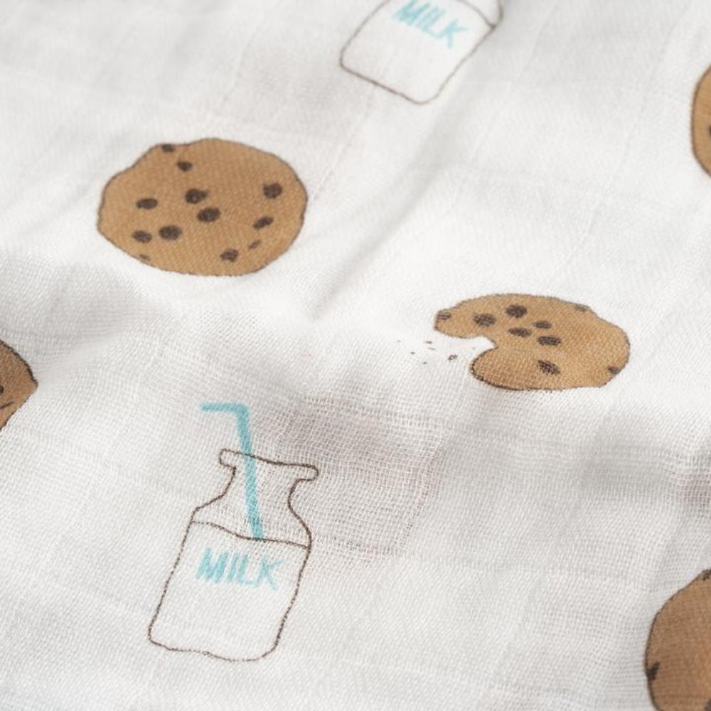 Dear Perli Premium Bamboo Muslin Swaddle Blanket and Adorable Topknot Hat Set - Cookie Craze Design