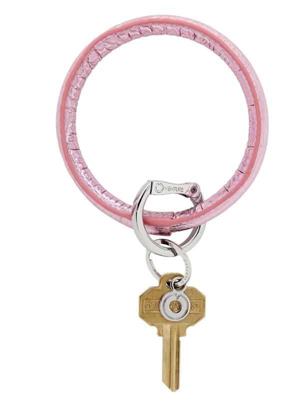 O-VENTURE Croc-Embossed Leather Big O® Key Ring - A Fashionable and Functional Key Holder Collection