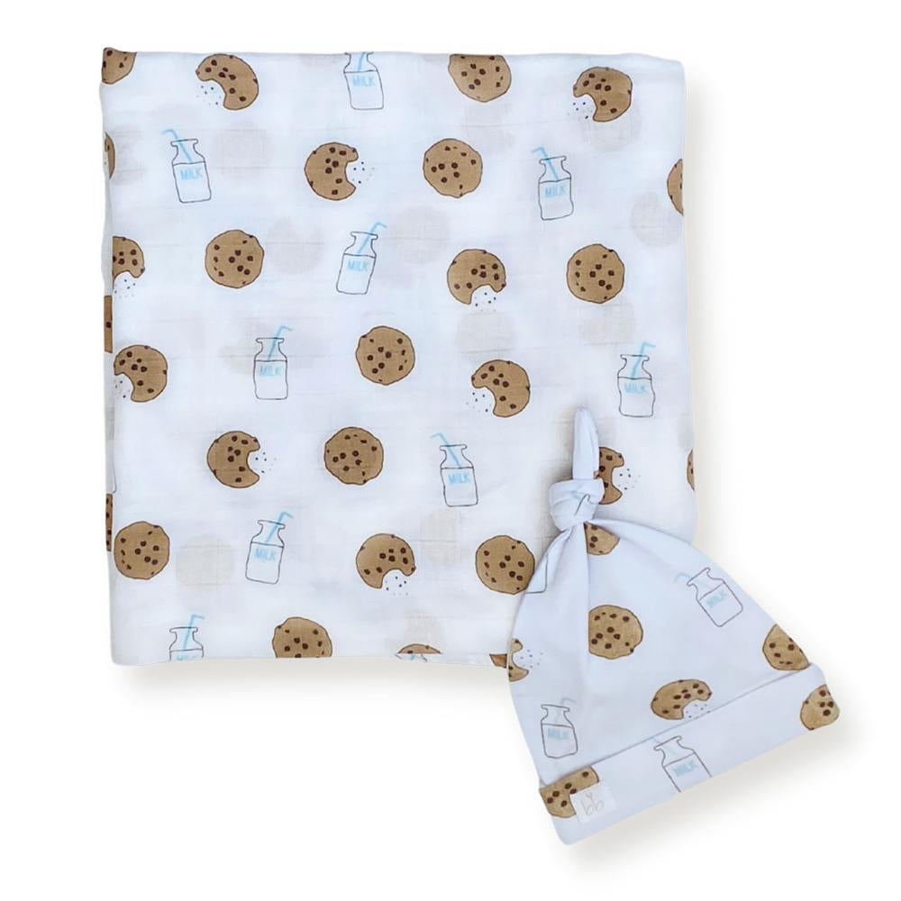 Dear Perli Premium Bamboo Muslin Swaddle Blanket and Adorable Topknot Hat Set - Cookie Craze Design