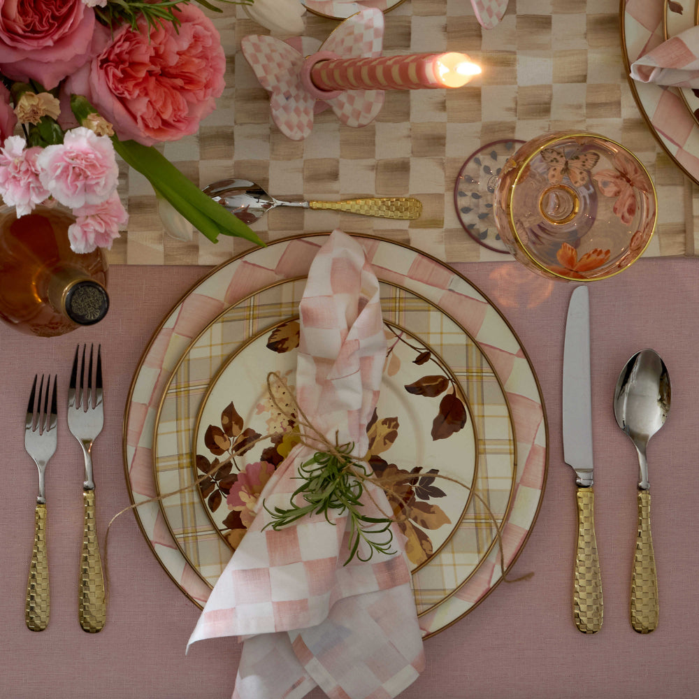MacKenzie-Childs Exquisite Wild Rose White Hand - Decorated Salad Plate for Dining Tables