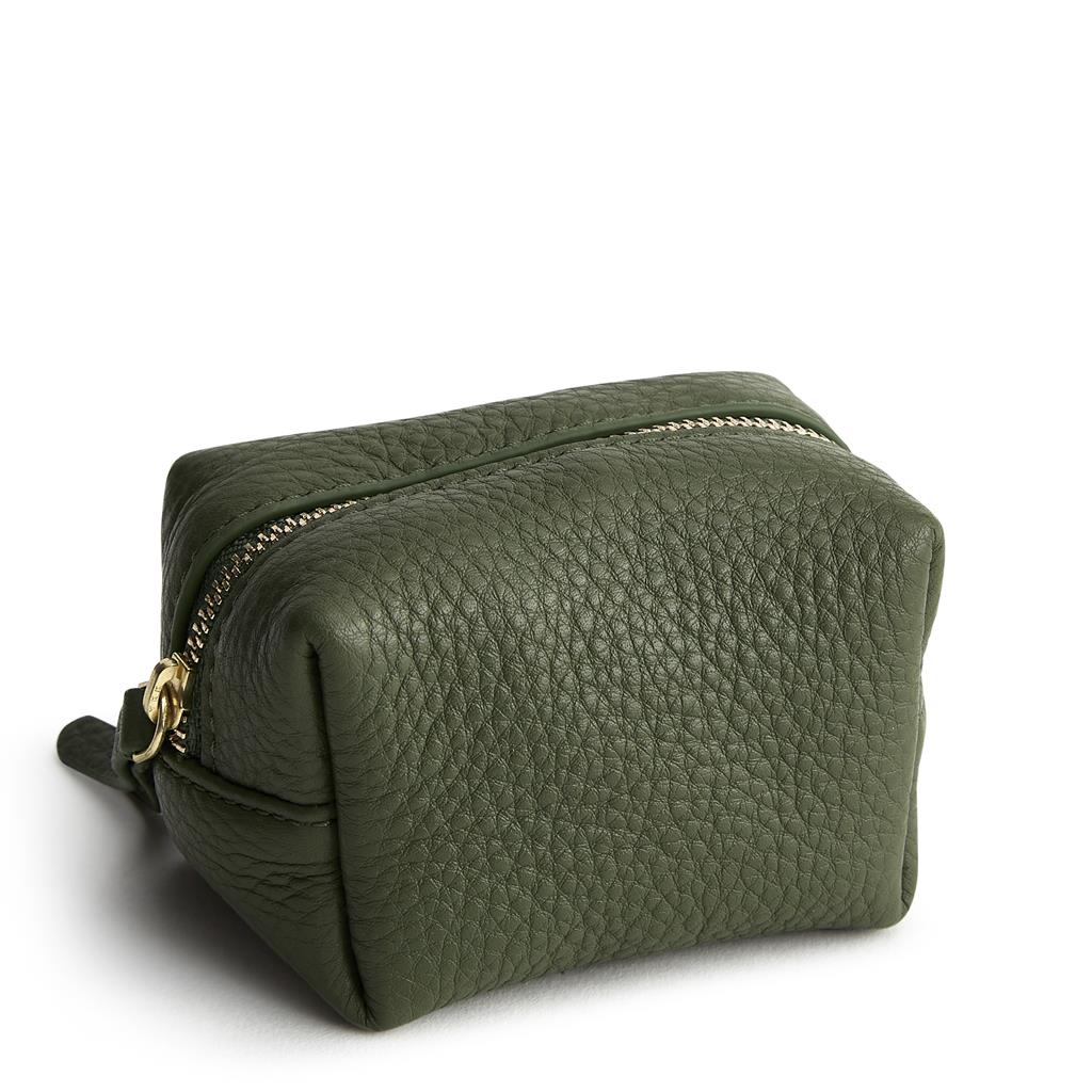 Vera Bradley Leather Small-sized Cosmetic Bag for Organizing Beauty Essentials