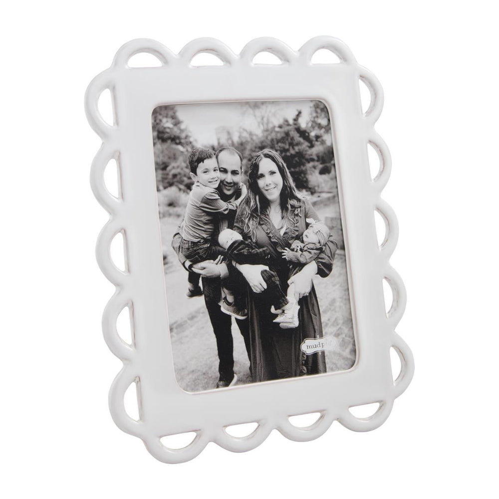 Mud Pie Glazed Terracotta Scallop Picture Frame for Decor