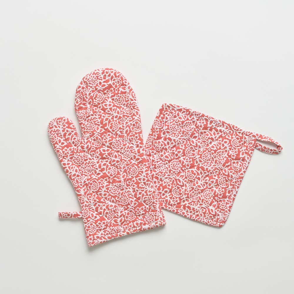 Exquisite Red and White Hand - Block Printed Pomegranate Persimmon Oven Mitt Set